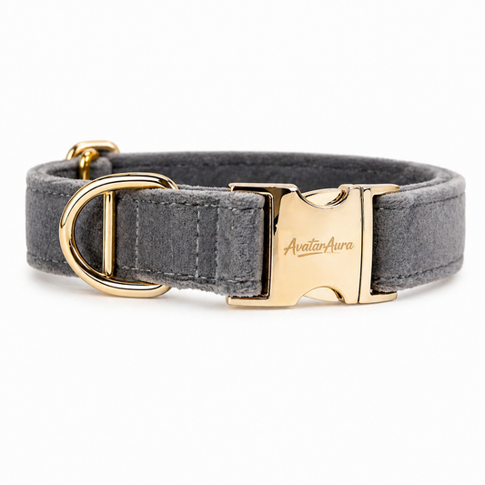 Imperial Heart Jewel Velvet Collar