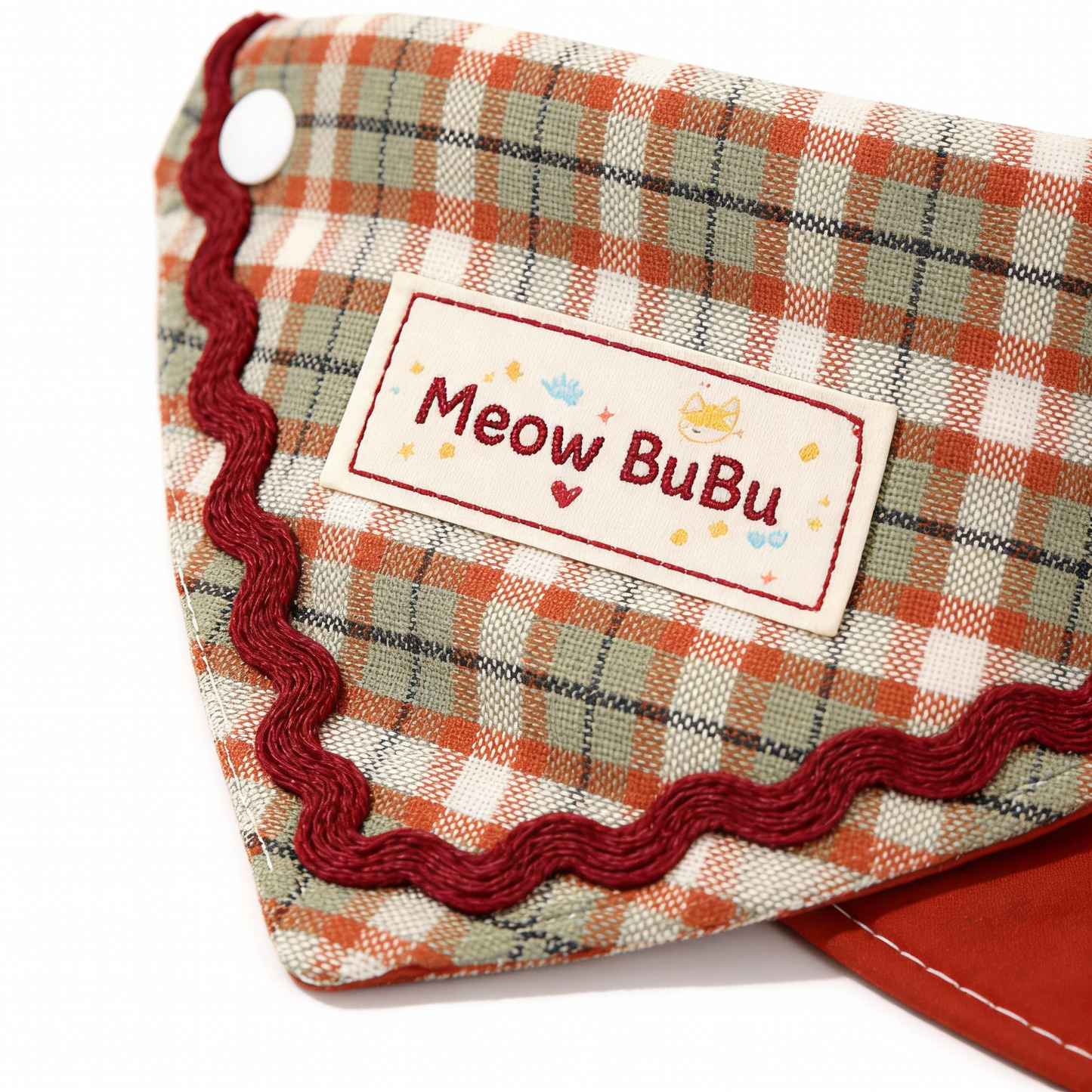 Caramel Maple Bibs - Classic Triangle